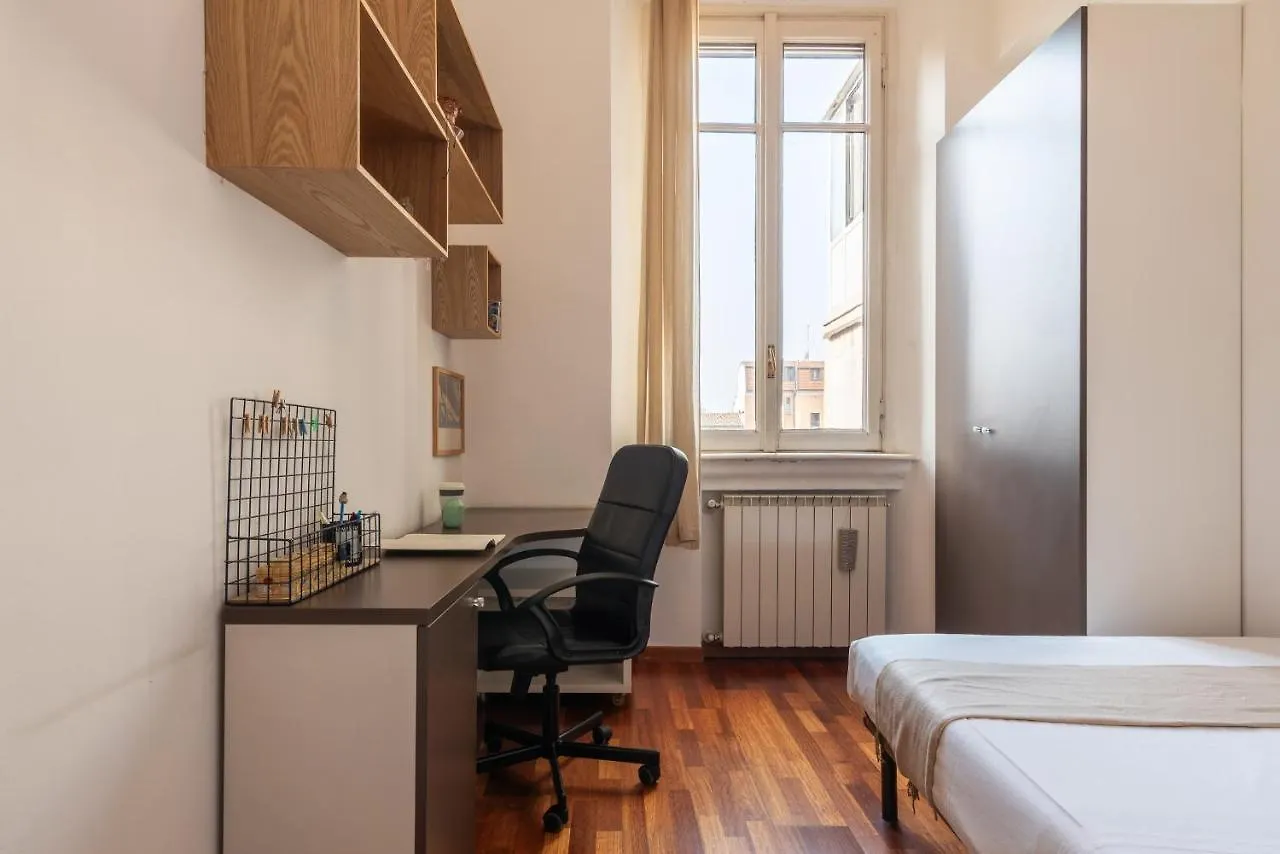 Apartment Lodi Flexyrent Appartamento Wifi Aircon Milan